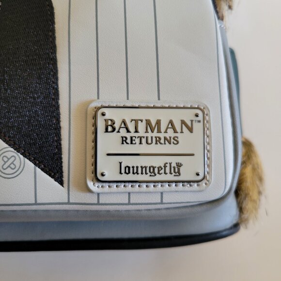 Loungefly Batman Returns Penguin Mini Backpack DC Comics Marvel Limited Edition - Picture 9 of 9